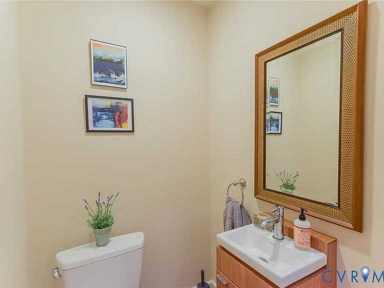 105 E Broad St #2B — Photo 7