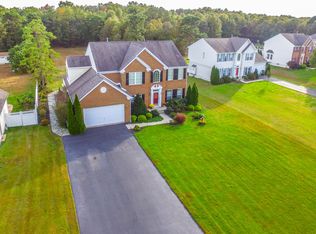 230 Granville Cir, Egg Harbor Township, NJ 08234