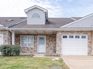 309 Garden Hill Dr, Tarentum, PA 15084