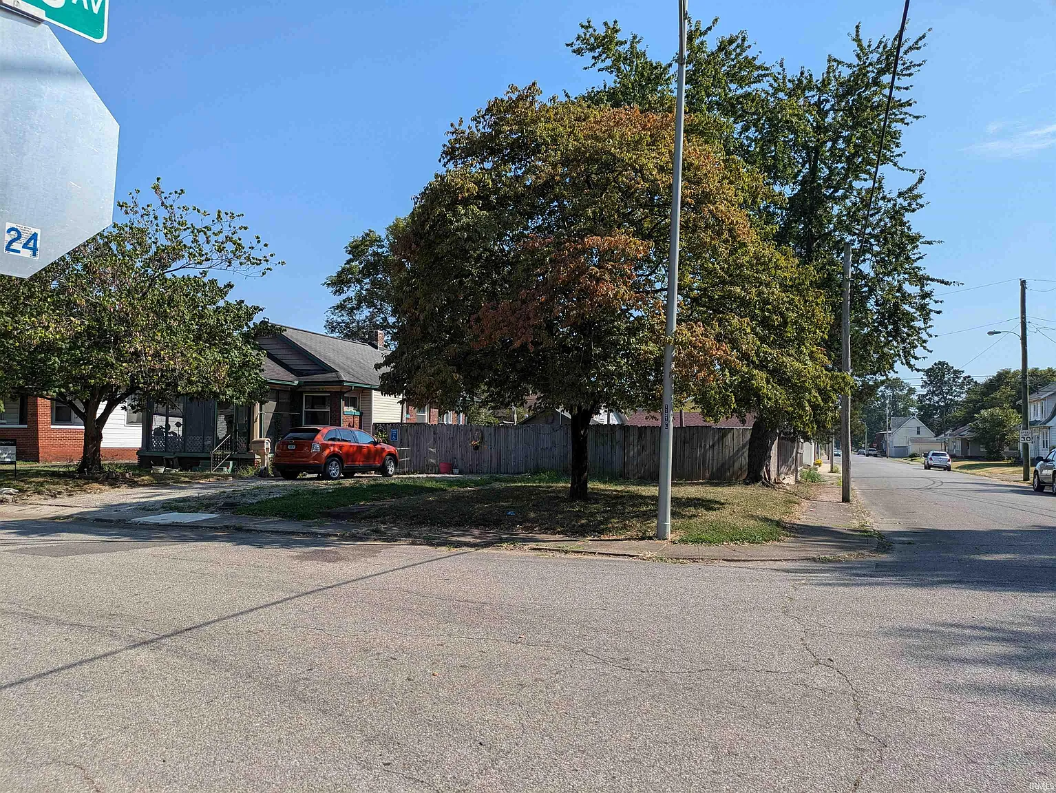 803 Taylor Ave photo 1
