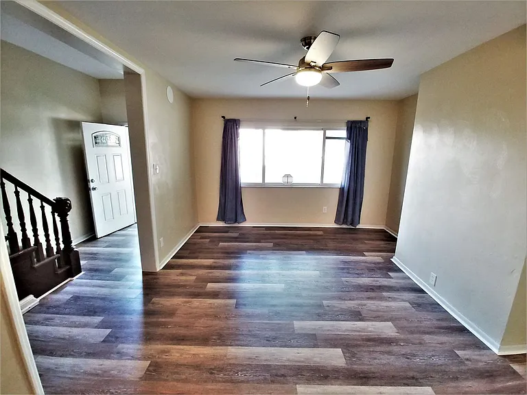 324 Millbridge St — Photo 2