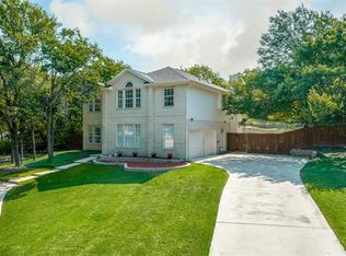9000 Crosswind Dr, Fort Worth, TX 76179