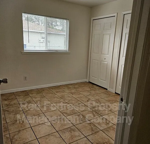 5317 27th St SW — Photo 5