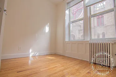 Rented by Nolita Group