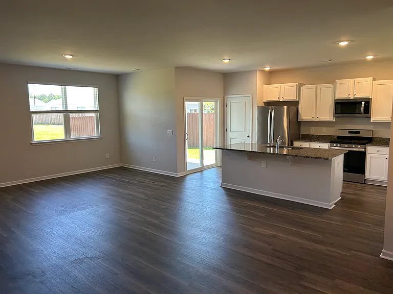 220 Tributary Cir — Photo 3