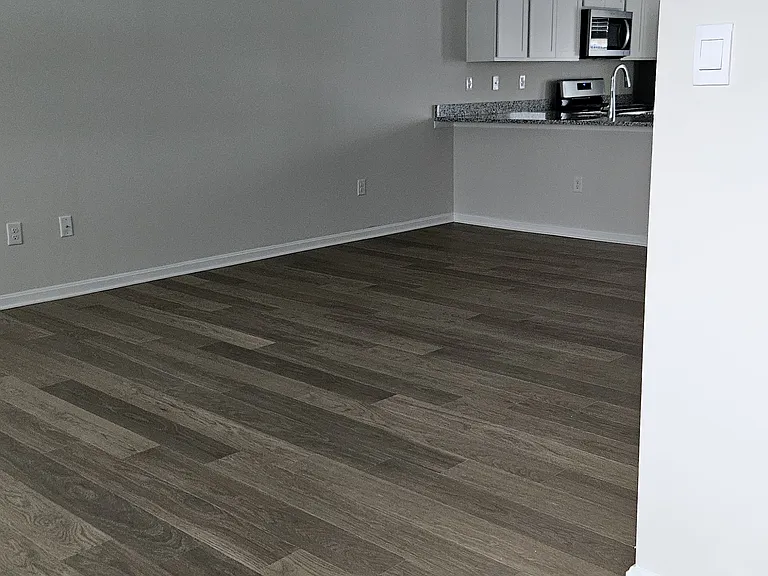 114 Ann Moore St — Photo 2