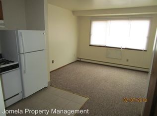 1607 S 8th St APT 12, Milwaukee, WI 53204