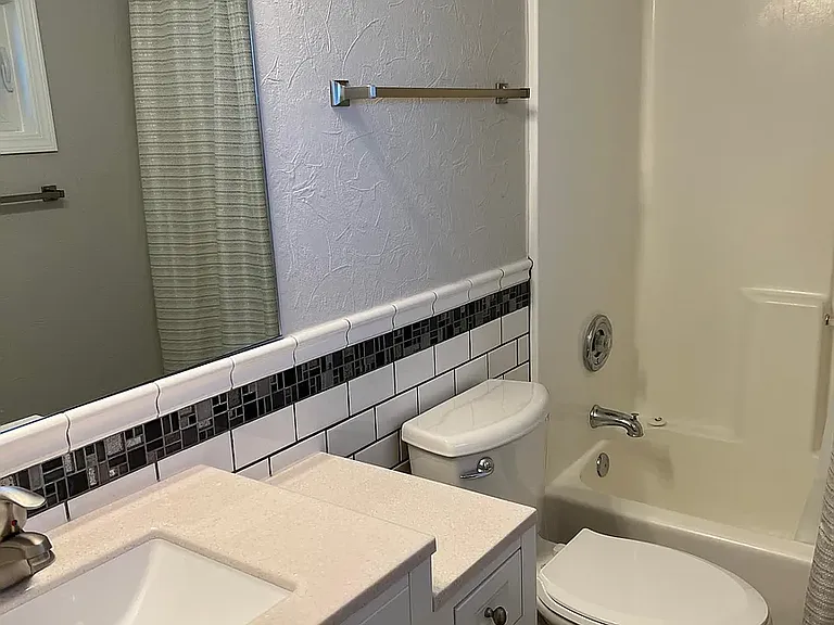 3400 Scottsdale Ln — Photo 12