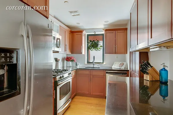 Sold by Corcoran | media 2