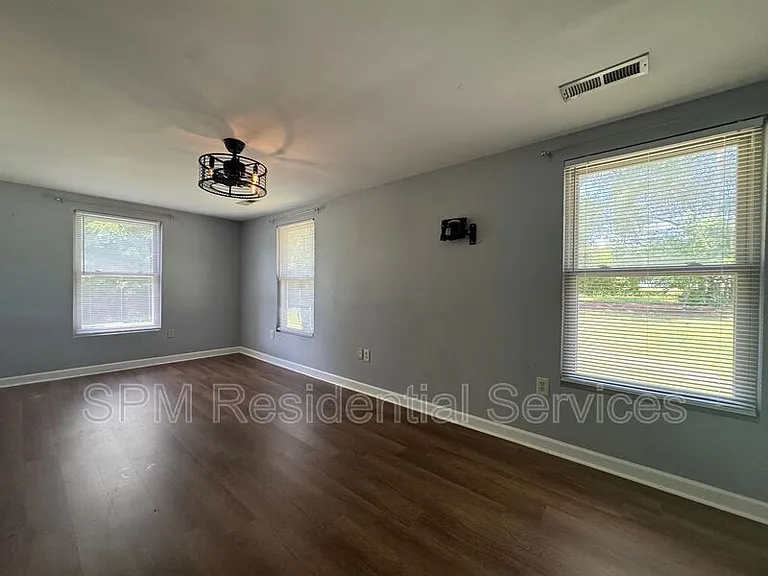 541 Evergreen Church Rd — Photo 17