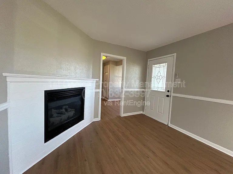 5929 Gayle Dr — Photo 7