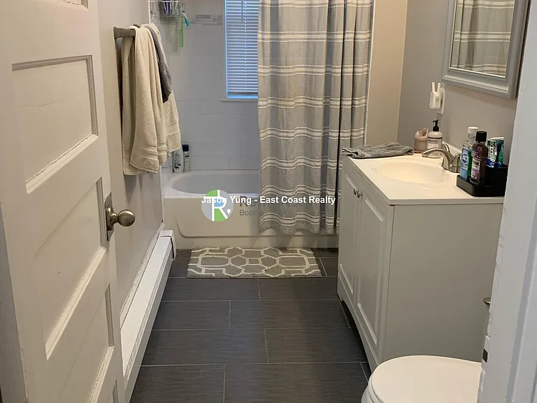 54 Ashford St #2 — Photo 15