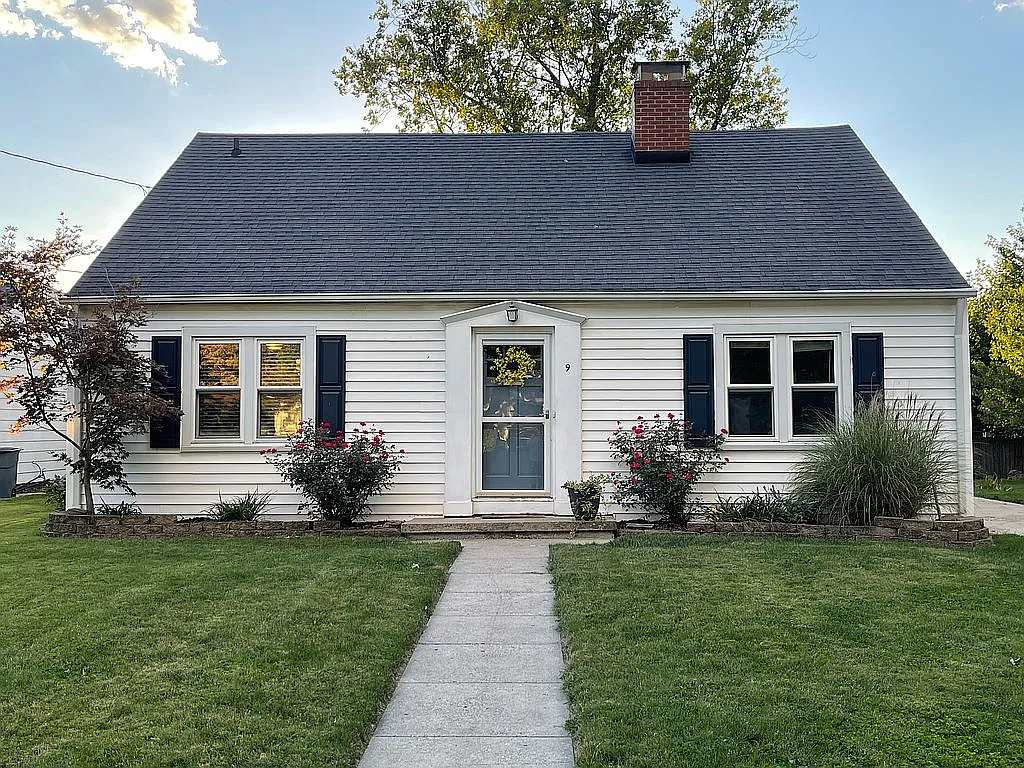 9 Elm Rdg photo 1