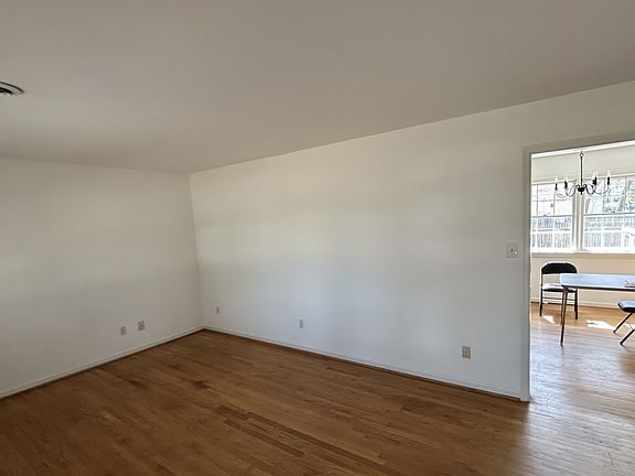 4th image of 6001 Billingswood Dr