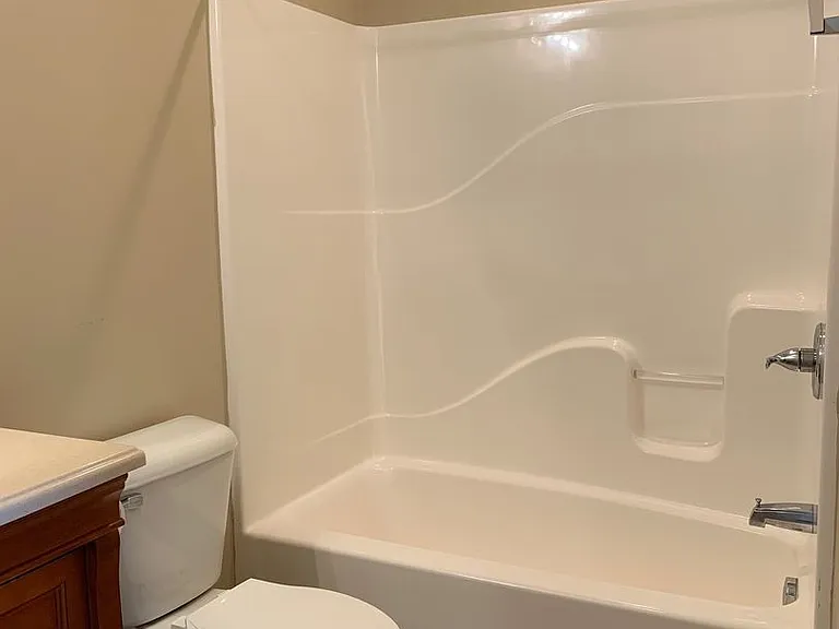 Graycliff Townhomes — Photo 36