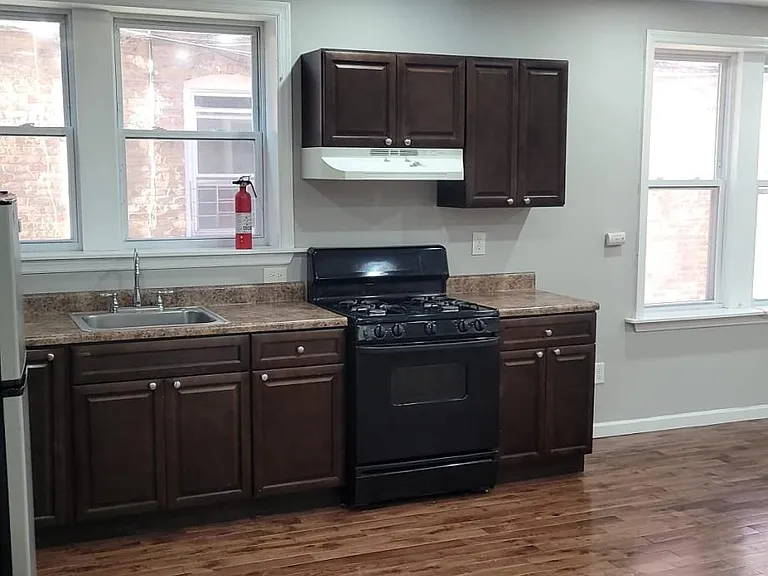 500 E 23rd St #2 — Photo 1