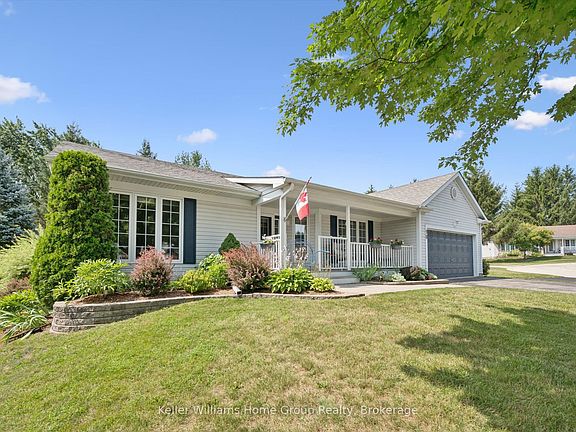 3rd image of 90 White Bark Way
