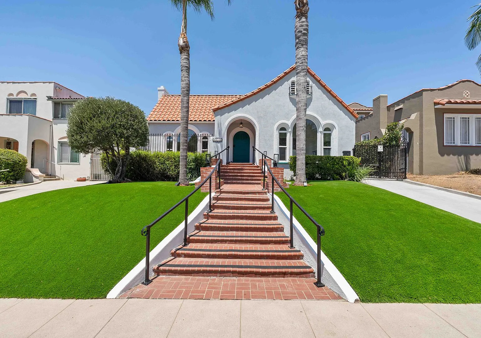 Timeless 1922 Spanish Charm meets Modern Luxury — Photo 1