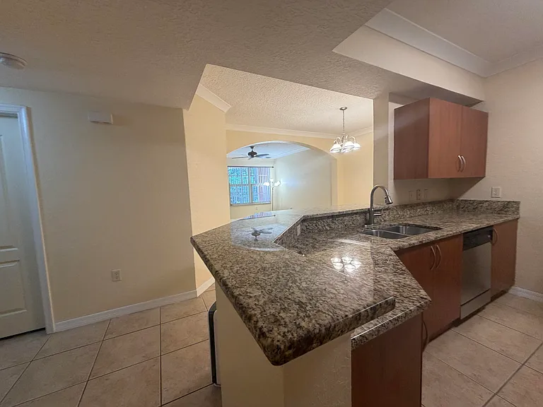 150 SW Peacock Blvd #26-102 — Photo 4