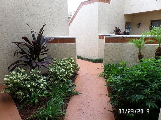 5th image of 7857 Sugar View Ct #7857