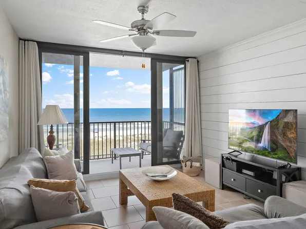 601 S 1st St #3C, Jacksonville Beach, FL 32250