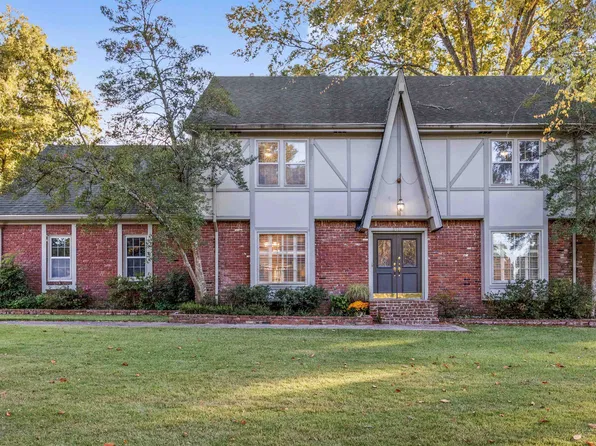 8511 Windy Oaks Cv, Germantown, TN 38139