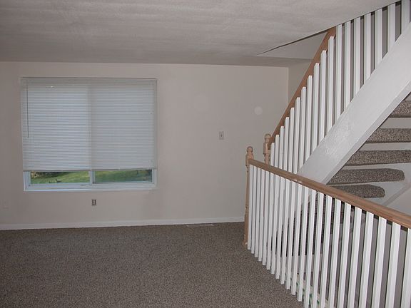 Living room, main level