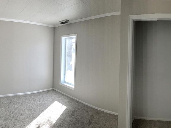 3rd image of 203 Eagle Ave