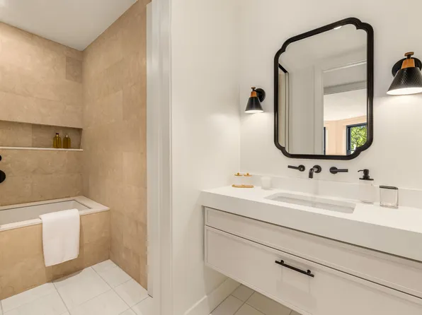 839 President Street image 28 of 53