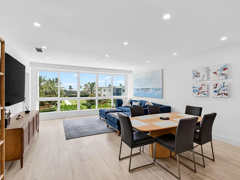 120 N Ocean Blvd #203 — Photo 8