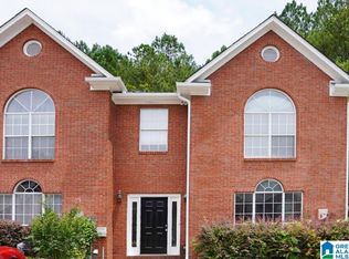 451 Cambrian Ridge Trl, Pelham, AL 35124