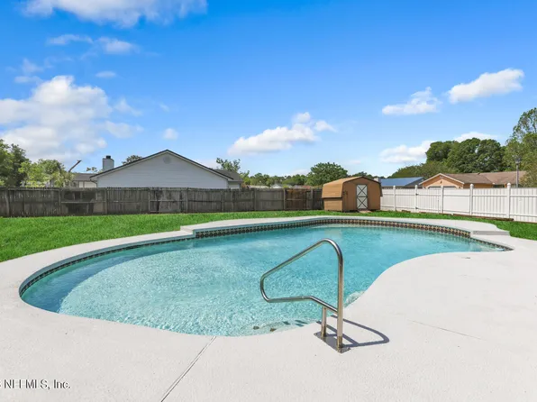 3602 SPRING LAKE Road, Jacksonville, FL 32210