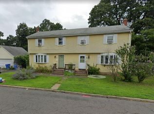 48 Lockwood St, Manchester, CT 06042