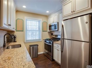 3666 Park Ave APT 2I, Wantagh, NY 11793
