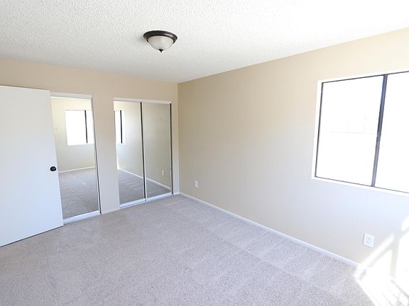 4th image of 10121 E Calle Del Este