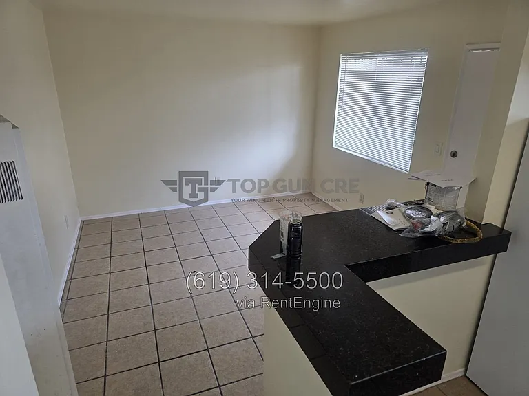 2875 Broadway #3 — Photo 9