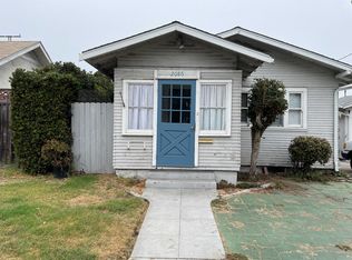 2086 Bacon St, San Diego, CA 92107