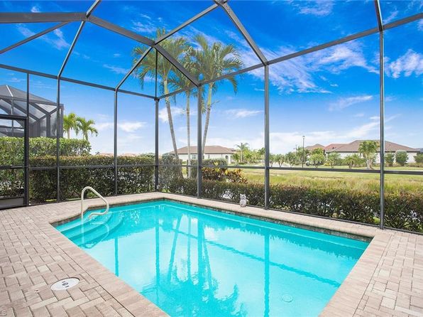 1421 Lucena Ln S, Naples, FL 34113