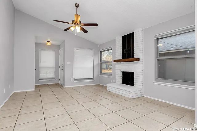 12043 Stoney Xing — Photo 6