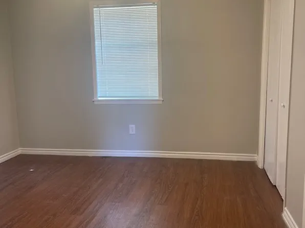 5673 Beth Ln #5673, Bryan, TX 77807