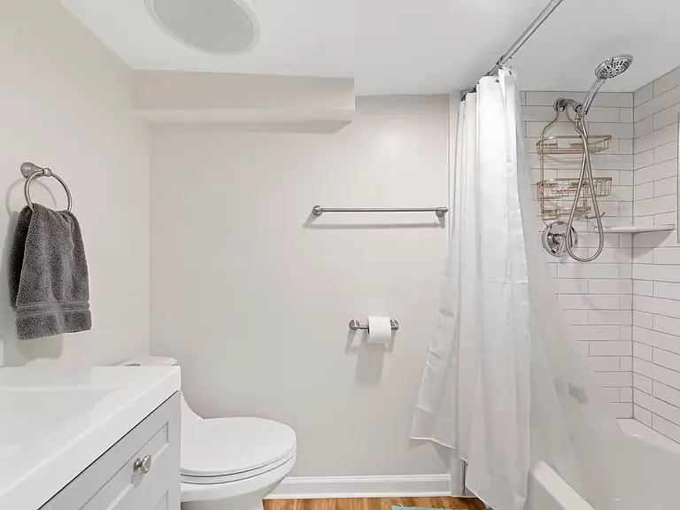 1324 Randolph St NE — Photo 5