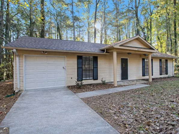5774 Taffeta Ct, Lithonia, GA 30058