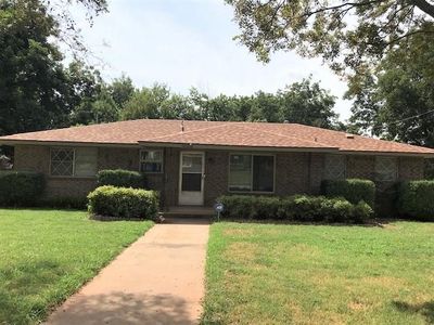 423 N Monroe Ave, Blanchard, OK, 73010