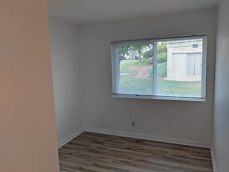 23332 Caminito Marcial — Photo 7