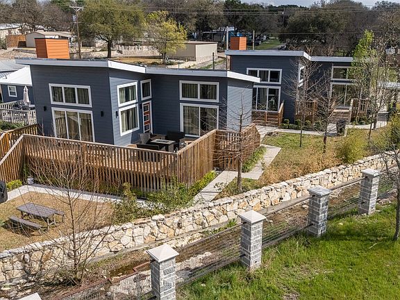 2nd image of 1700 County Rd