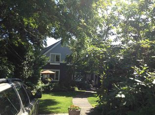 1221 NE 88th St, Seattle, WA 98115