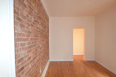 Rented by CITY SKYLINE REALTY INC