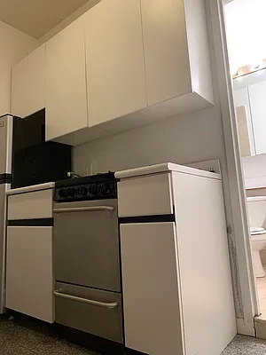 Rented by Sky Management | media 12