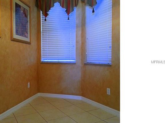 5th image of 10242 Fallsgrove St