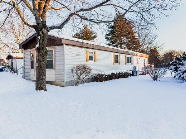 290 Calef Highway #B21, Epping, NH 03042